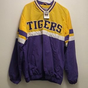 LSU wind breaker